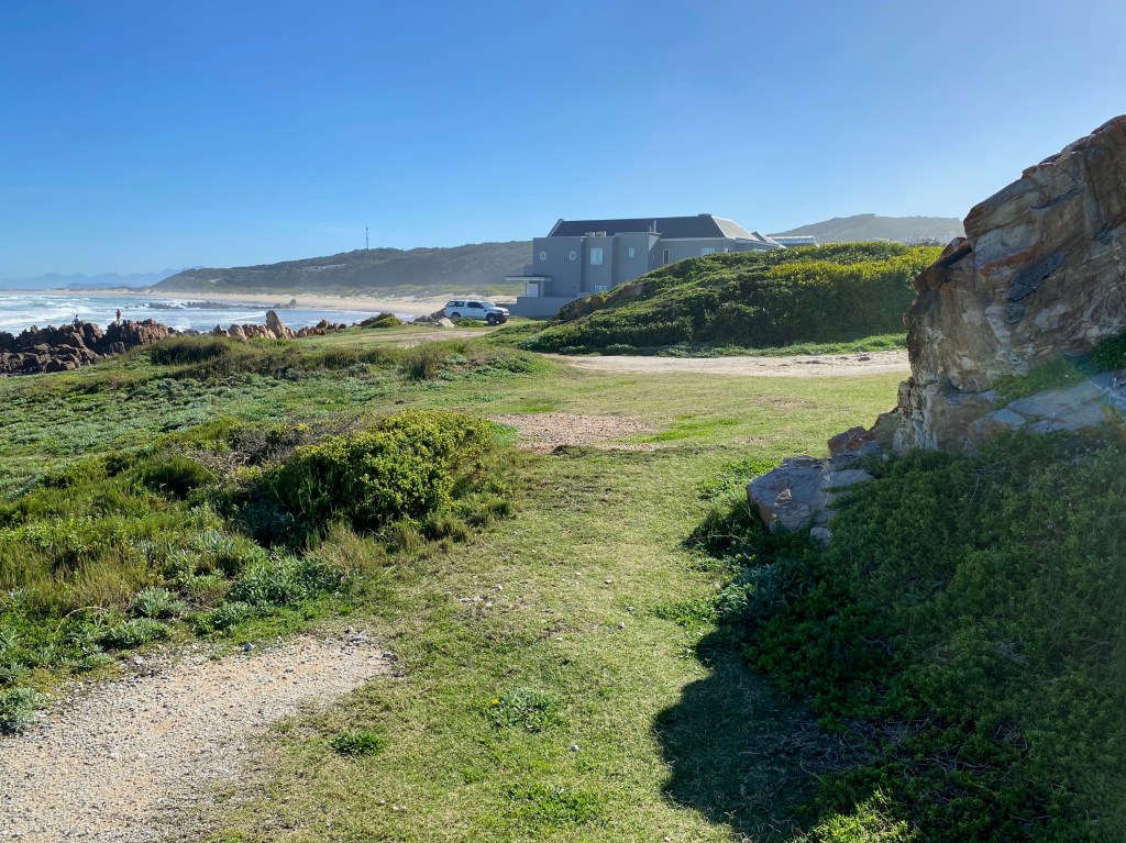 Holiday homes leading on to the beach at Buffalo Bay