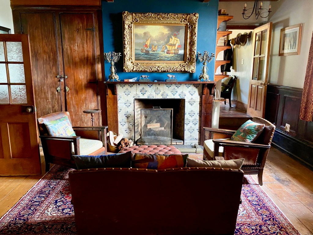 The gentlemen's smoking room in the Manor House at Portland Manor