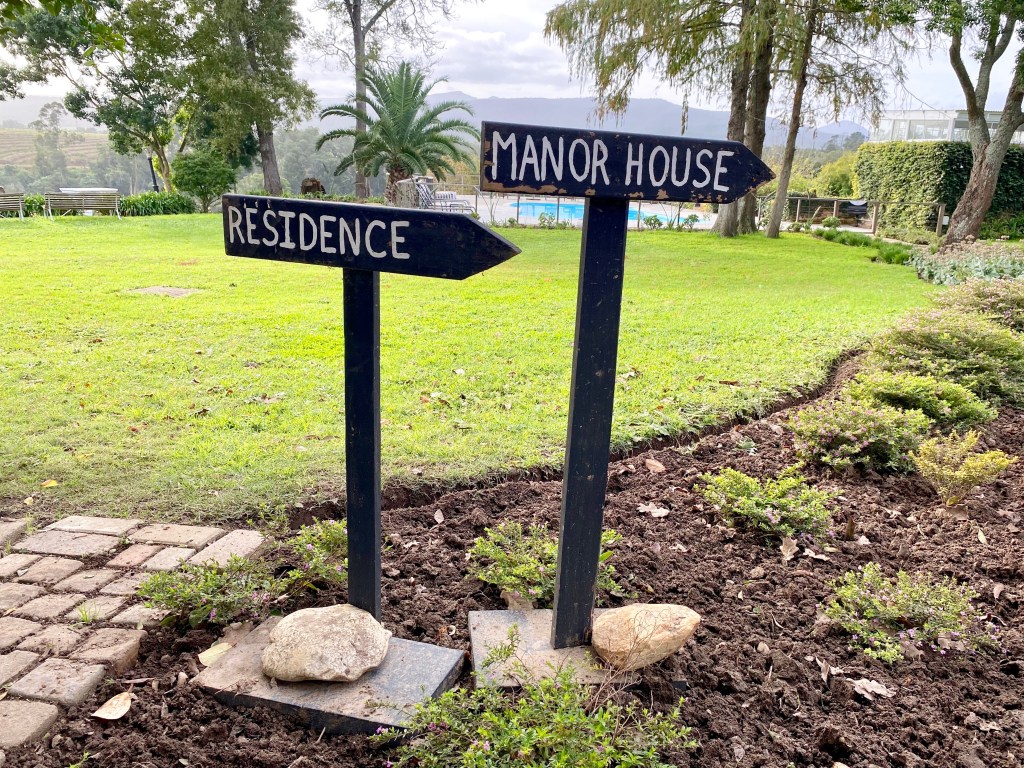 The hotel The grounds and signs at Portland Manor near Knysna on the Garden Route