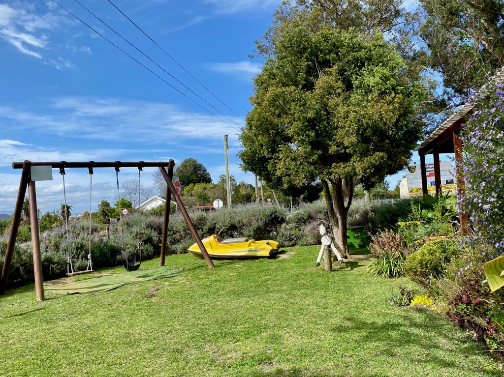 Lovely play area for the kids at Hoekville Country Cafe